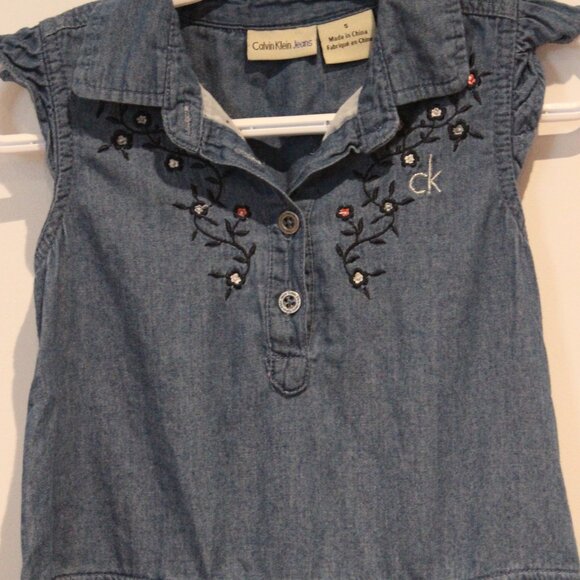 2/$20 🏷 Calvin Klein Denim Dress Size 5 - Picture 3 of 3